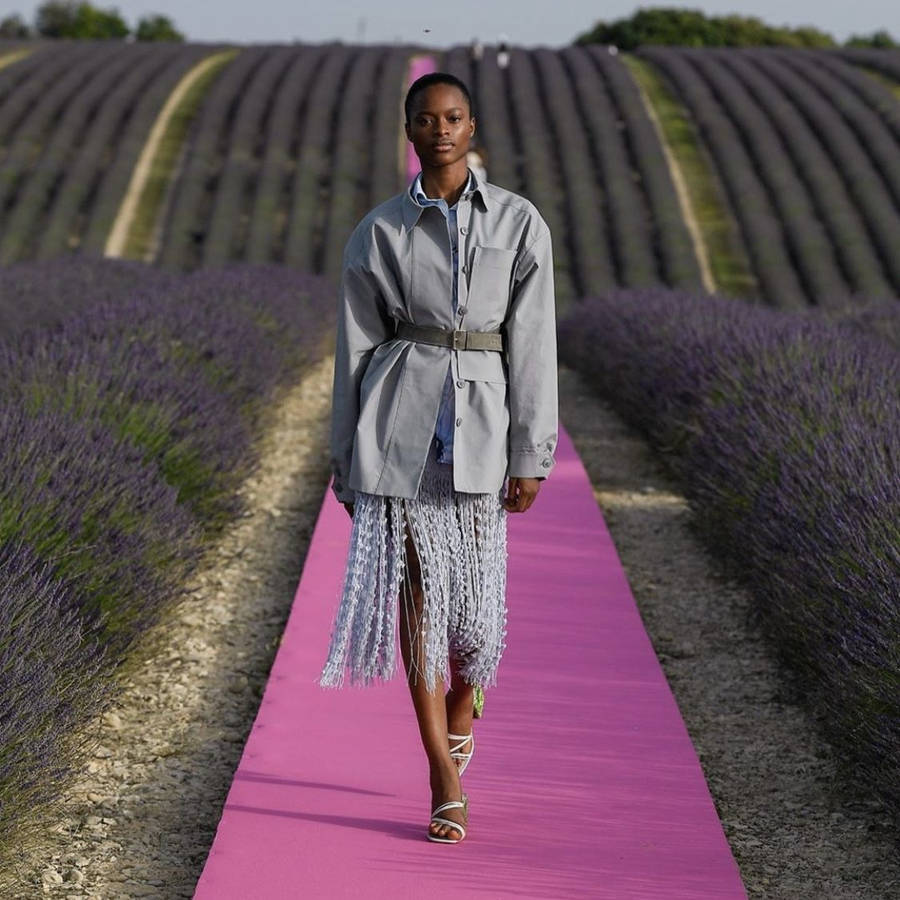 Jacquemus Spring Summer Fashion Show Wallpaper