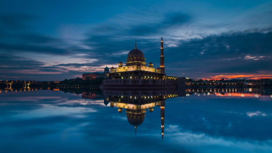 Jakarta Water Reflection Wallpaper