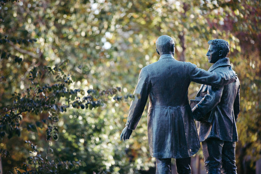 James Green And Student University Of Kansas Wallpaper