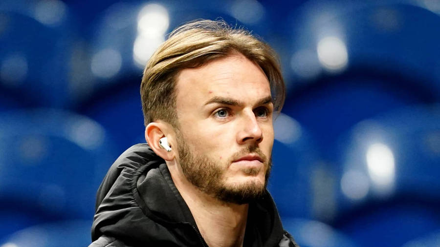 James Maddison With Airpods Wallpaper