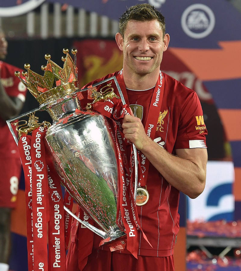 James Milner Holding Epl Trophy Wallpaper