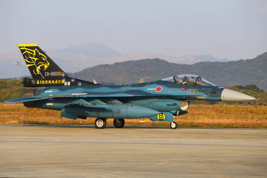 Japanese F-2 Fighter Jet Wallpaper