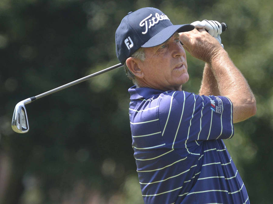 Jay Haas Watching His Tee Shot Wallpaper