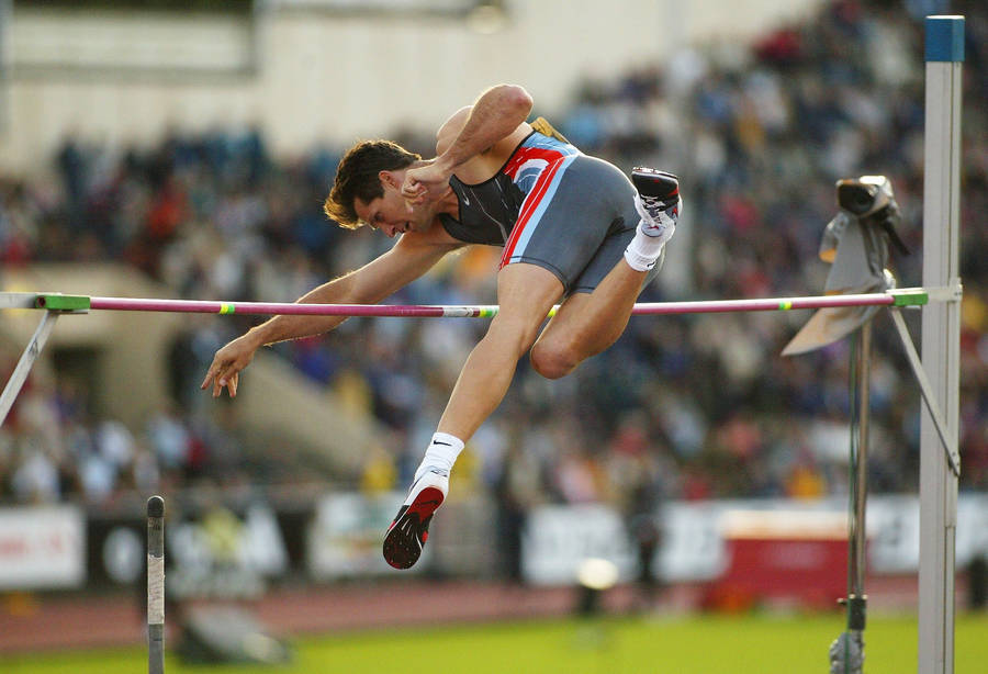 Jeff Hartwig American Pole Vault Athlete Wallpaper