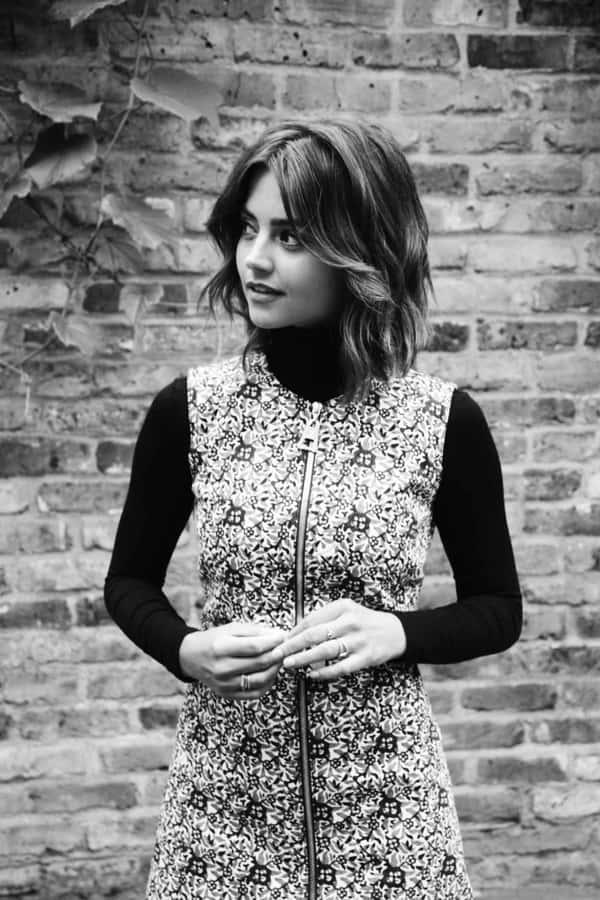 Jenna Coleman Glowing In A Classy Attire Wallpaper