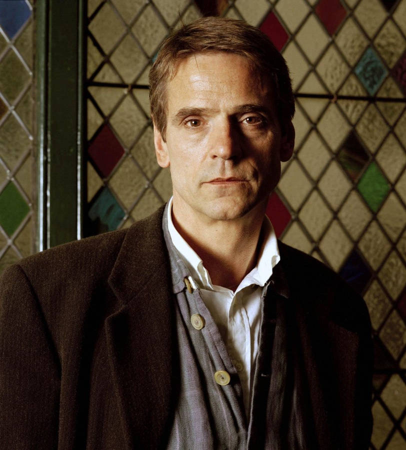 Jeremy Irons In 'the Time Machine' Movie Capture Wallpaper