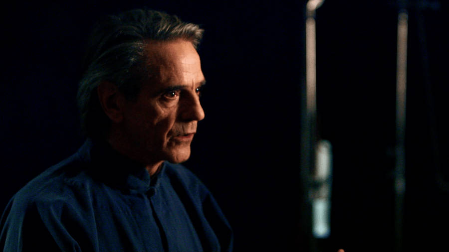 Jeremy Irons Interview In Dark Room Wallpaper