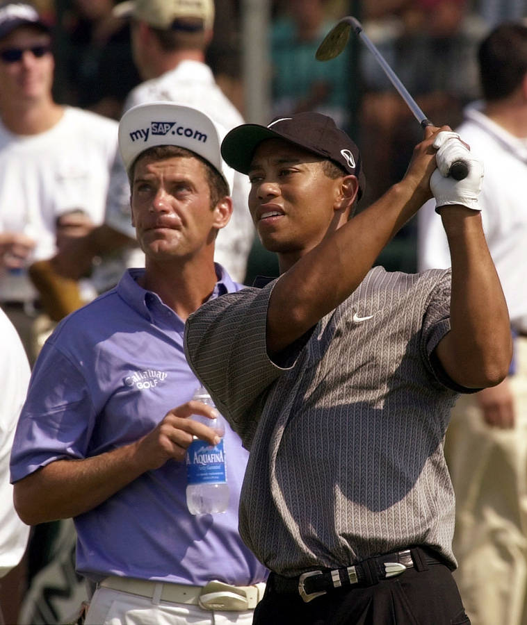 Jesper Parnevik With Tiger Woods Wallpaper