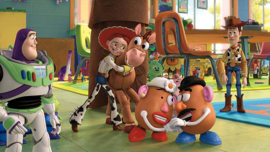 Jessie Hugging Bullseye Toy Story Wallpaper