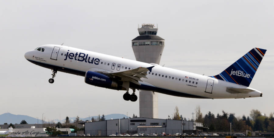 Jetblue Airways Airlines Plane Take Off Wallpaper