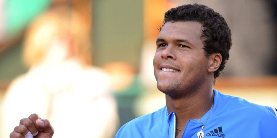 Jo-wilfried Tsonga Biting His Lip Wallpaper