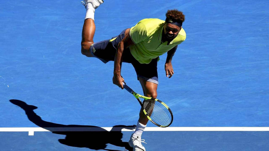 Jo-wilfried Tsonga One Leg Up Wallpaper