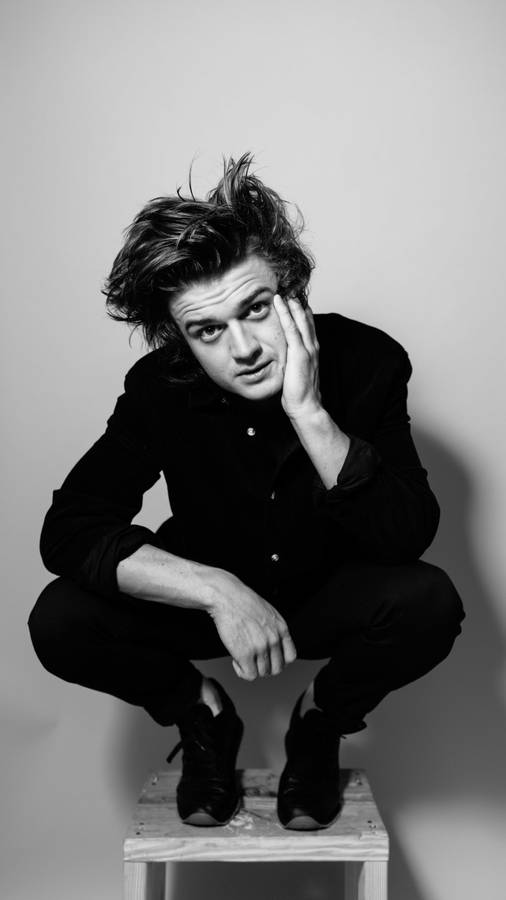 Joe Keery In Greyscale Wallpaper