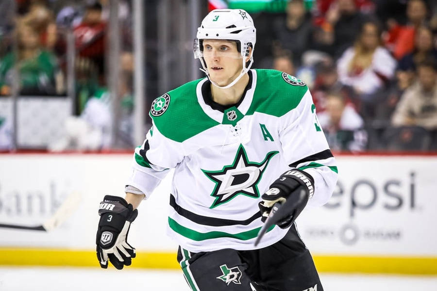 John Klingberg Dallas Stars Nhl Player Wallpaper