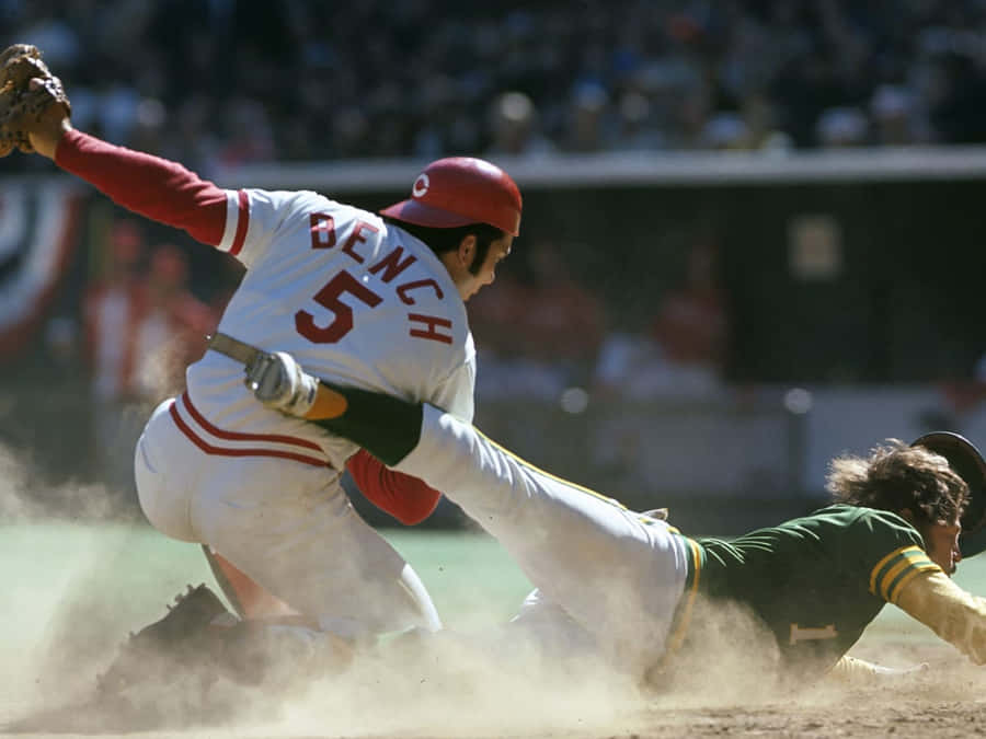 Johnny Bench Tagging Runner Baseball Action Wallpaper