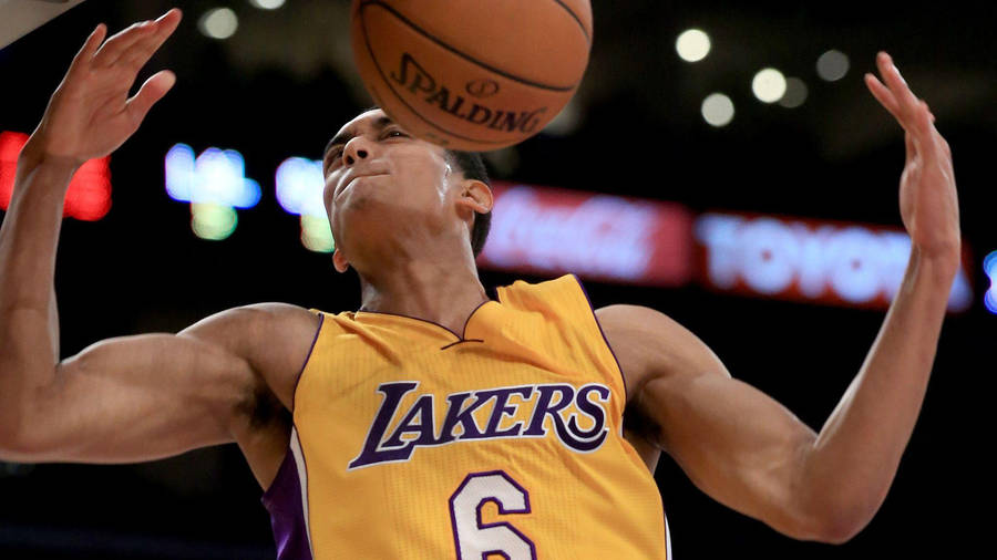 Jordan Clarkson Awesome Shoot Wallpaper