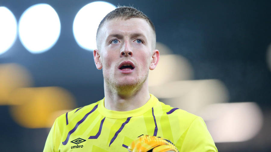 Jordan Pickford Close Up With Lights Wallpaper