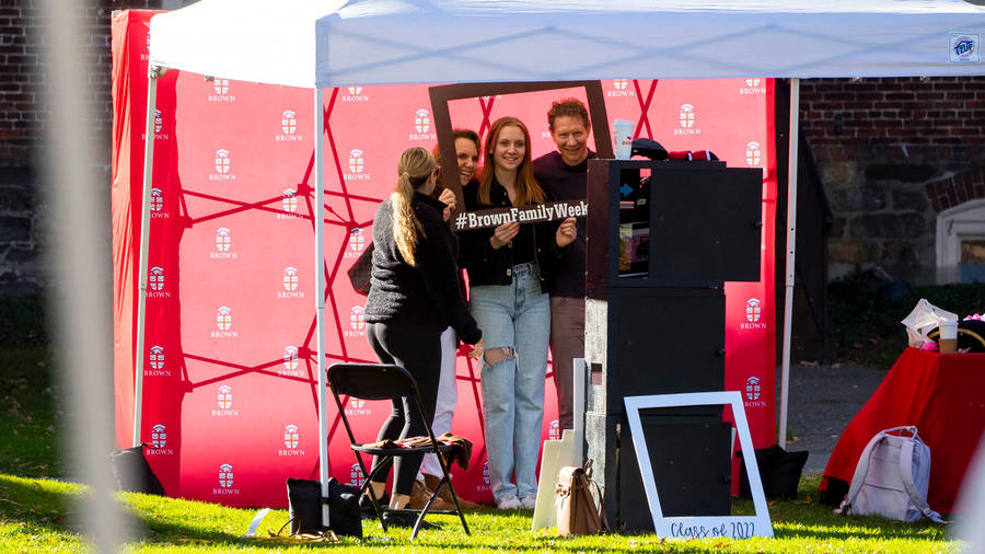 Joyous Student Family Weekend At Brown University Wallpaper