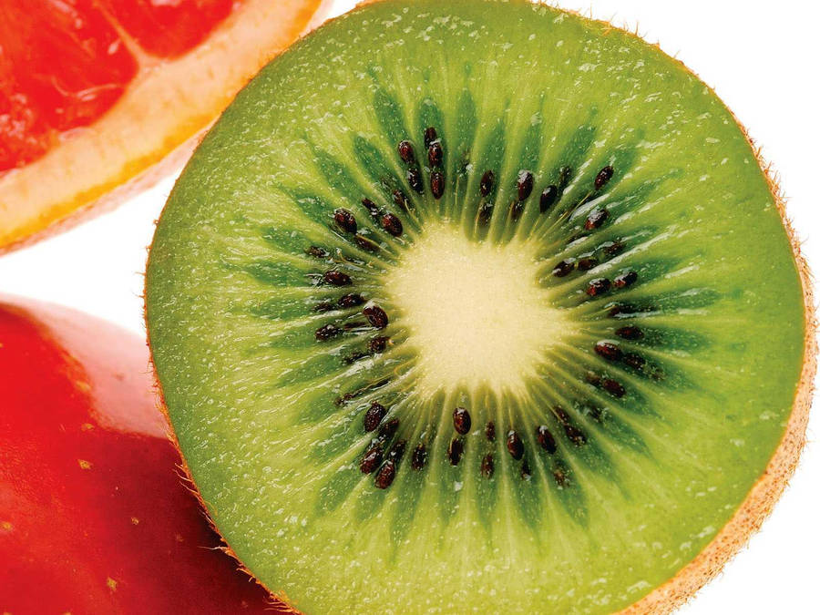 Juicy Kiwi Slice Wallpaper