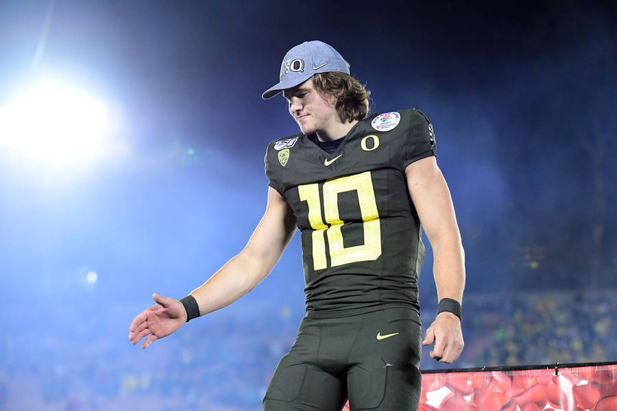 Justin Herbert Black Number Ten Wallpaper