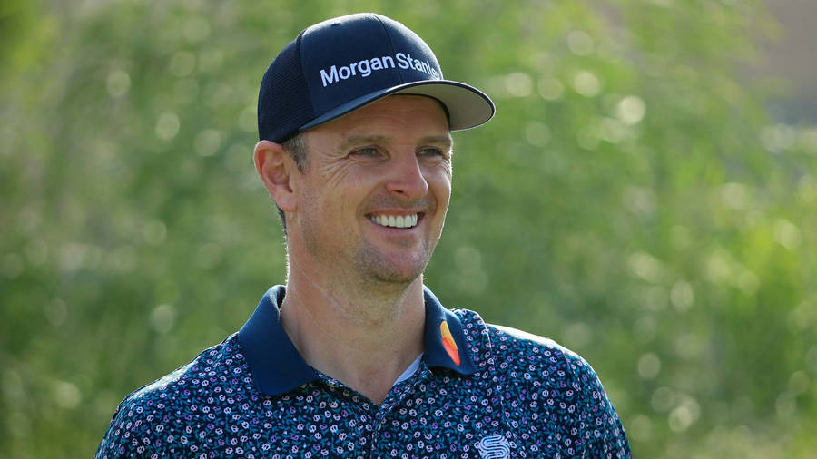 Justin Rose Sporting A Big Smile Wallpaper