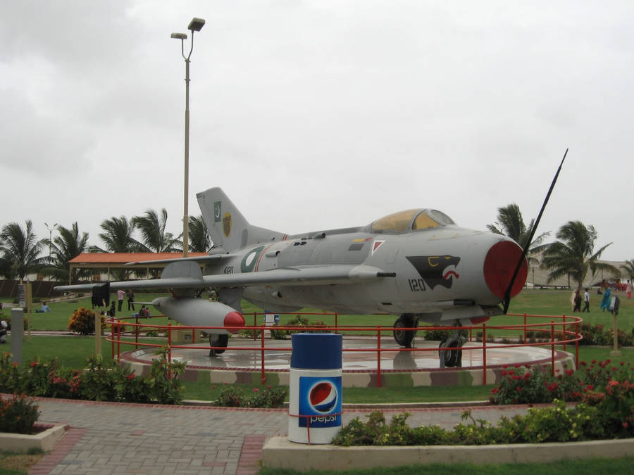 Karachi Pakistan Air Force Museum Wallpaper