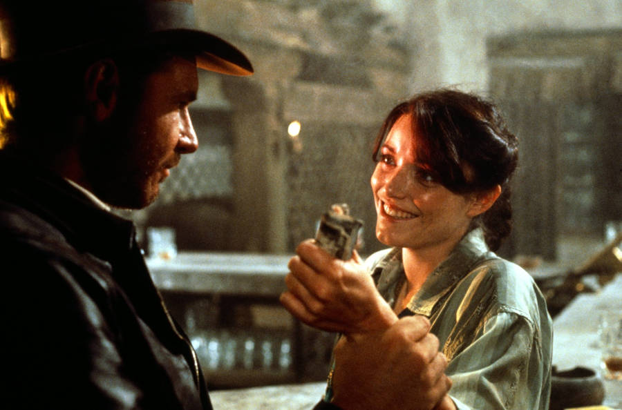 Karen Allen And Harrison Ford Scene Wallpaper