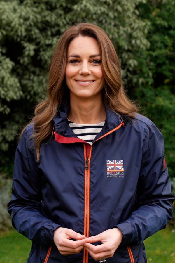 Kate Middleton In Nautical Look Wallpaper