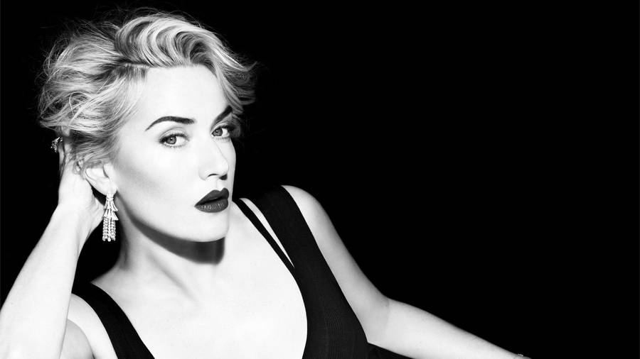 Kate Winslet Greyscale Photoshoot Wallpaper