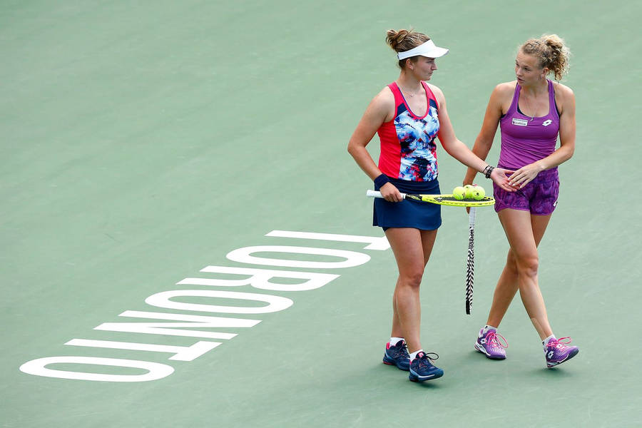 Katerina Siniakova Walking With Barbora Krejcikova Wallpaper