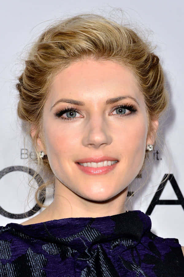 Katheryn Winnick Elegant Portrait Wallpaper