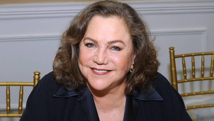 Kathleen Turner Celebrity Snap Wallpaper