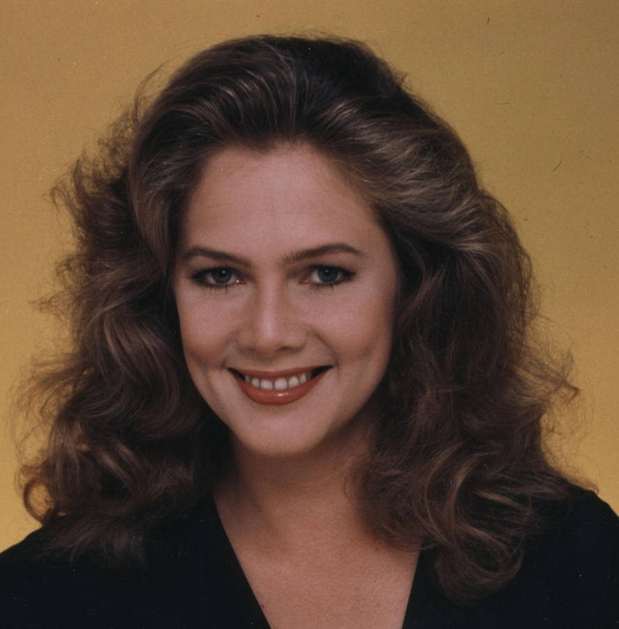 Kathleen Turner The Turner Poster Wallpaper