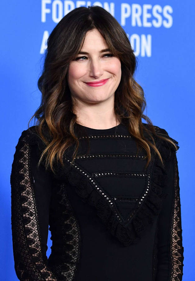 Kathryn Hahn Red Carpet Wallpaper