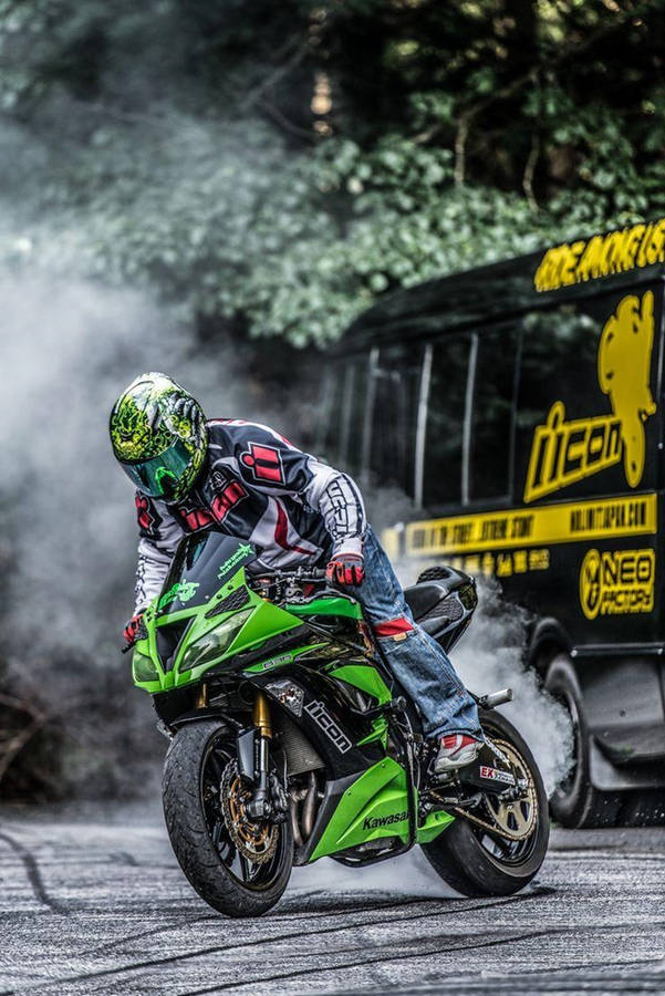 Kawasaki Stunt Bikes Iphone Wallpaper