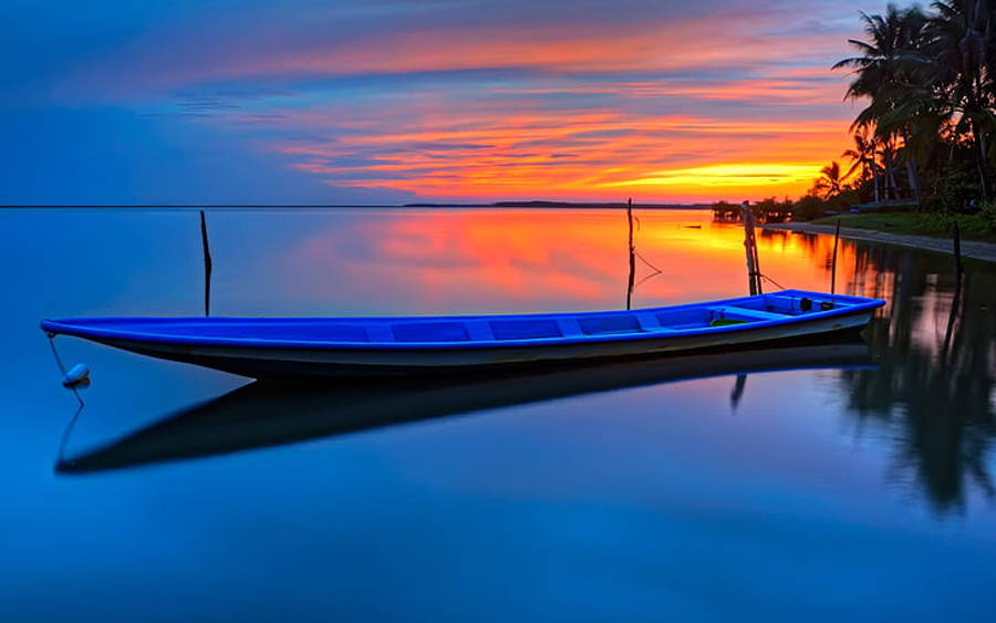 Kayak Boat Full Screen Hd Desktop Wallpaper