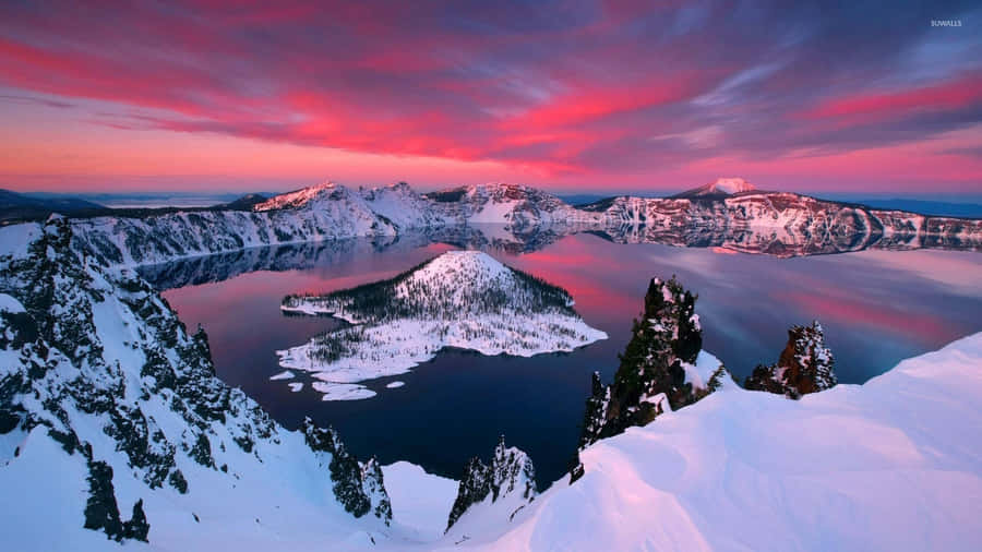 Keep Warm And Stay Productive With A Laptop In The Wintertime! Wallpaper
