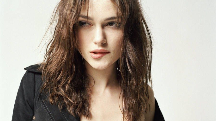 Keira Knightley Lip Bite Portrait Wallpaper