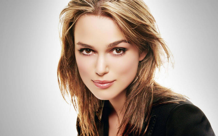 Keira Knightley Sexy Smile Portrait Wallpaper