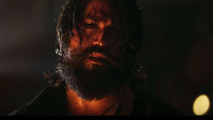 Kgf Bloody Rocky Wallpaper