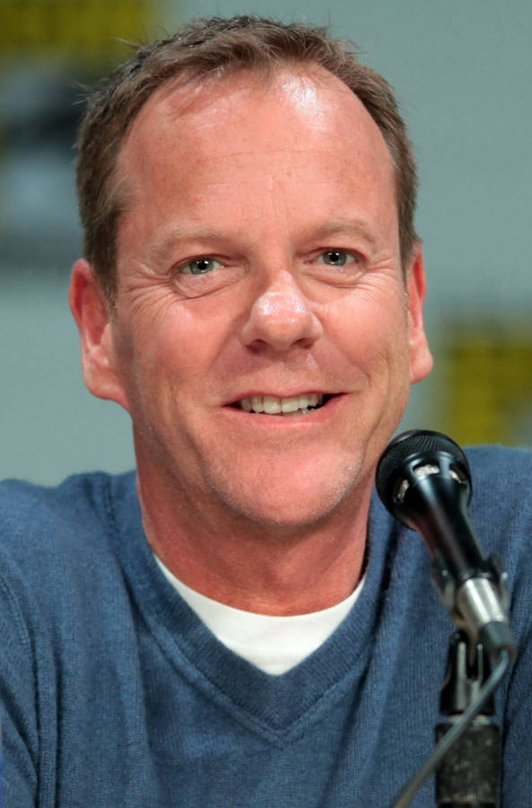 Kiefer Sutherland At Comic-con Press Conference Wallpaper