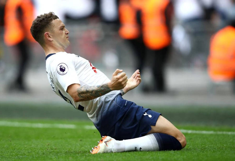 Kieran Trippier Kneeling Wallpaper