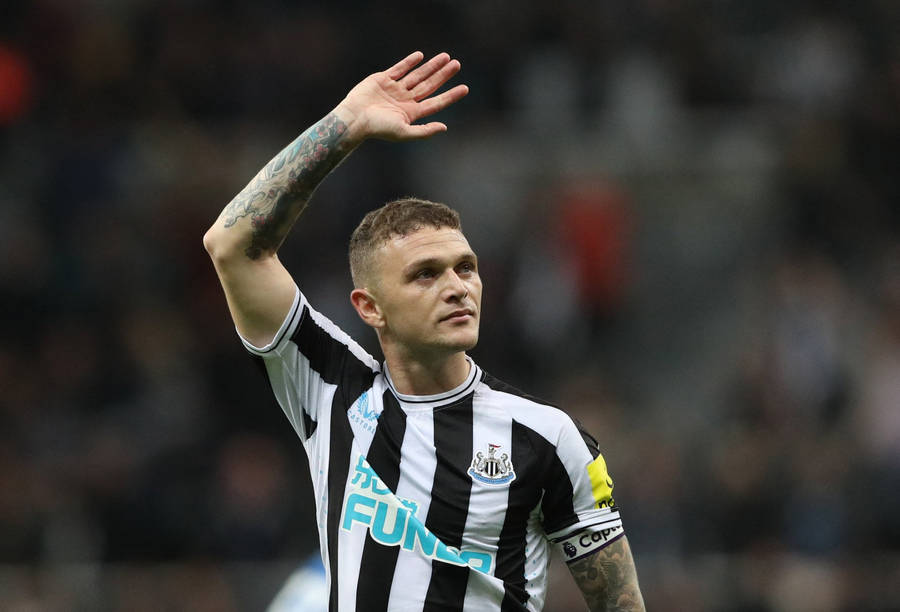 Kieran Trippier Waves Wallpaper