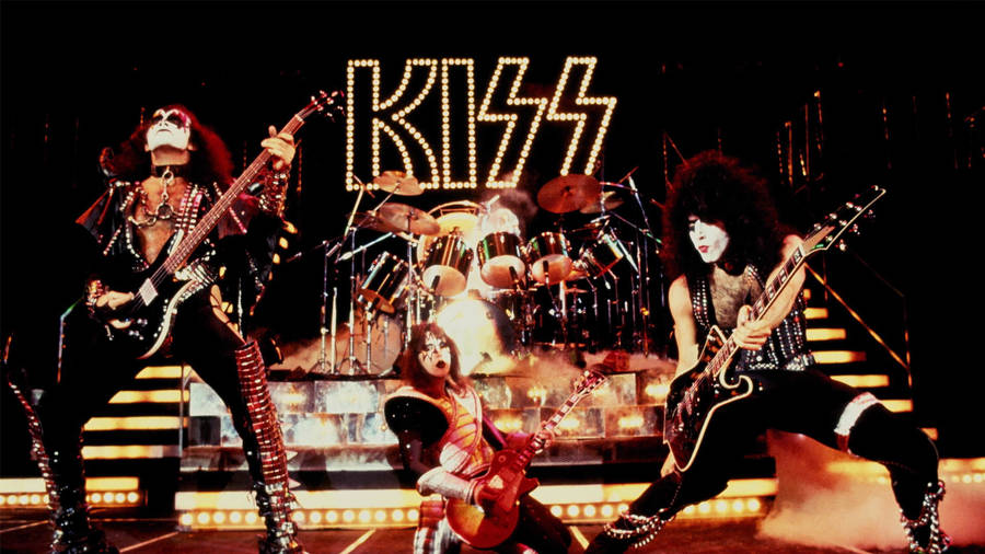 Kiss Band Live Concert Wallpaper