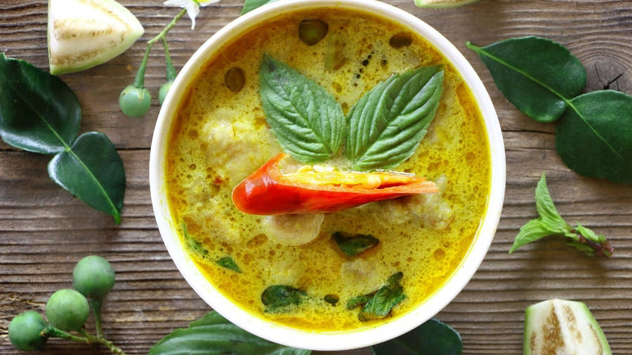 Konkani Style Bombil Green Thai Curry Wallpaper