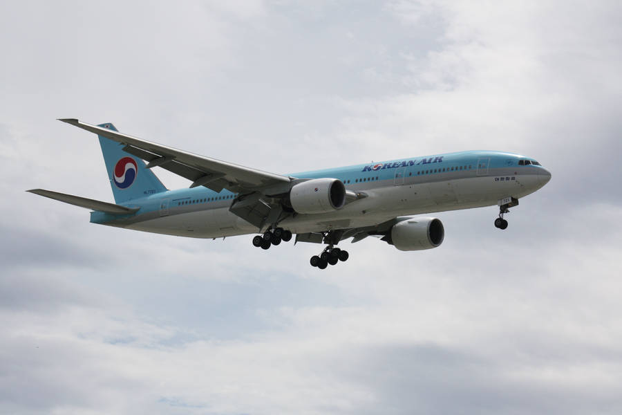 Korean Air Boeing 777-3b5 Wallpaper