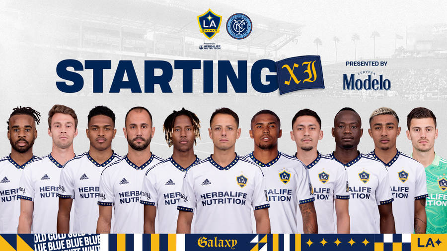 La Galaxy Soccer Players Line Up Wallpaper