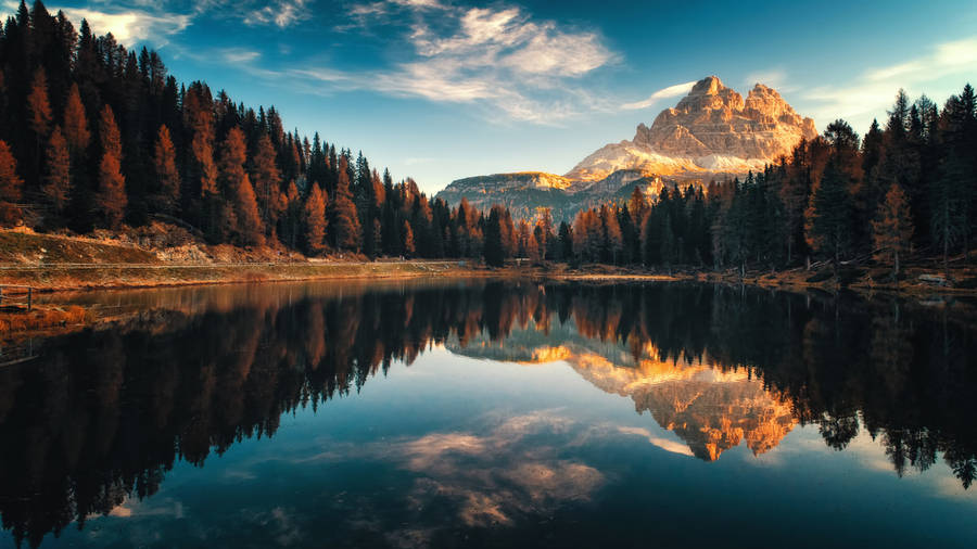 Lake Antorno In Autumn Macbook Wallpaper