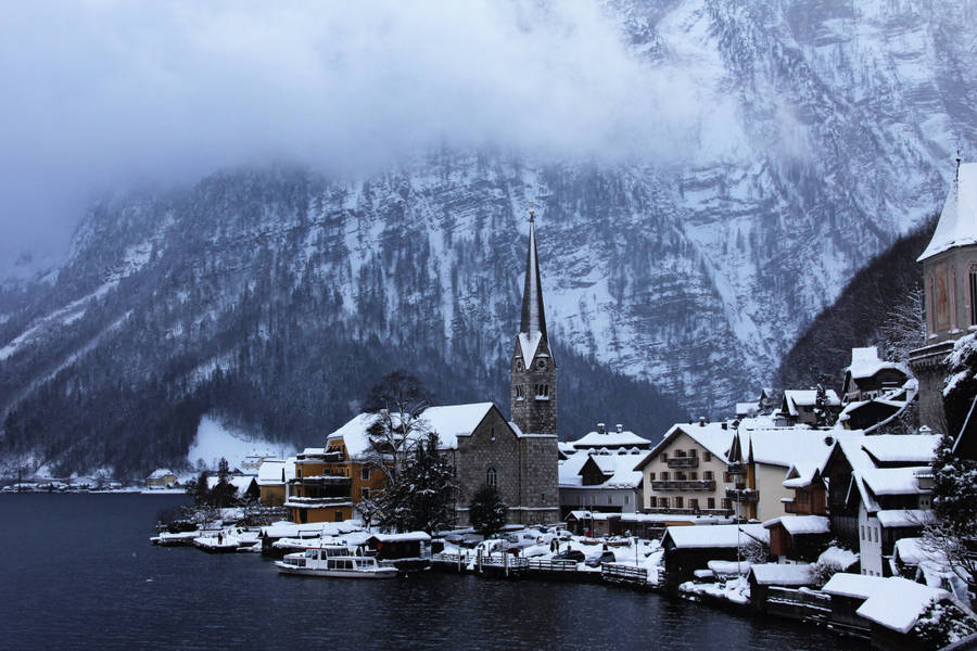 Lake Hallstatt Austria In Winter Wallpaper