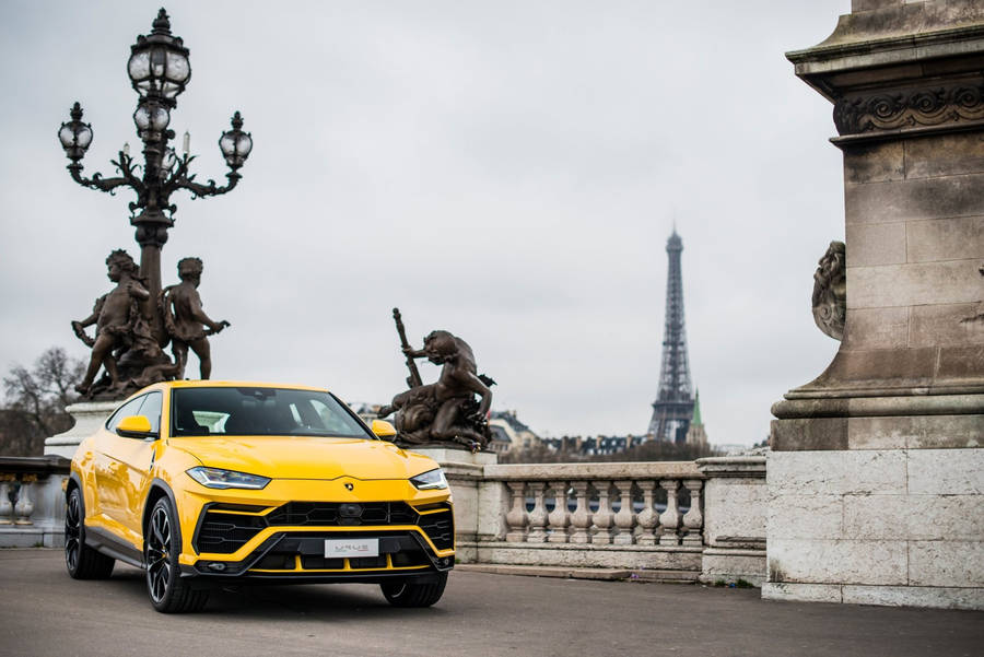 Lambo Truck Paris Wallpaper